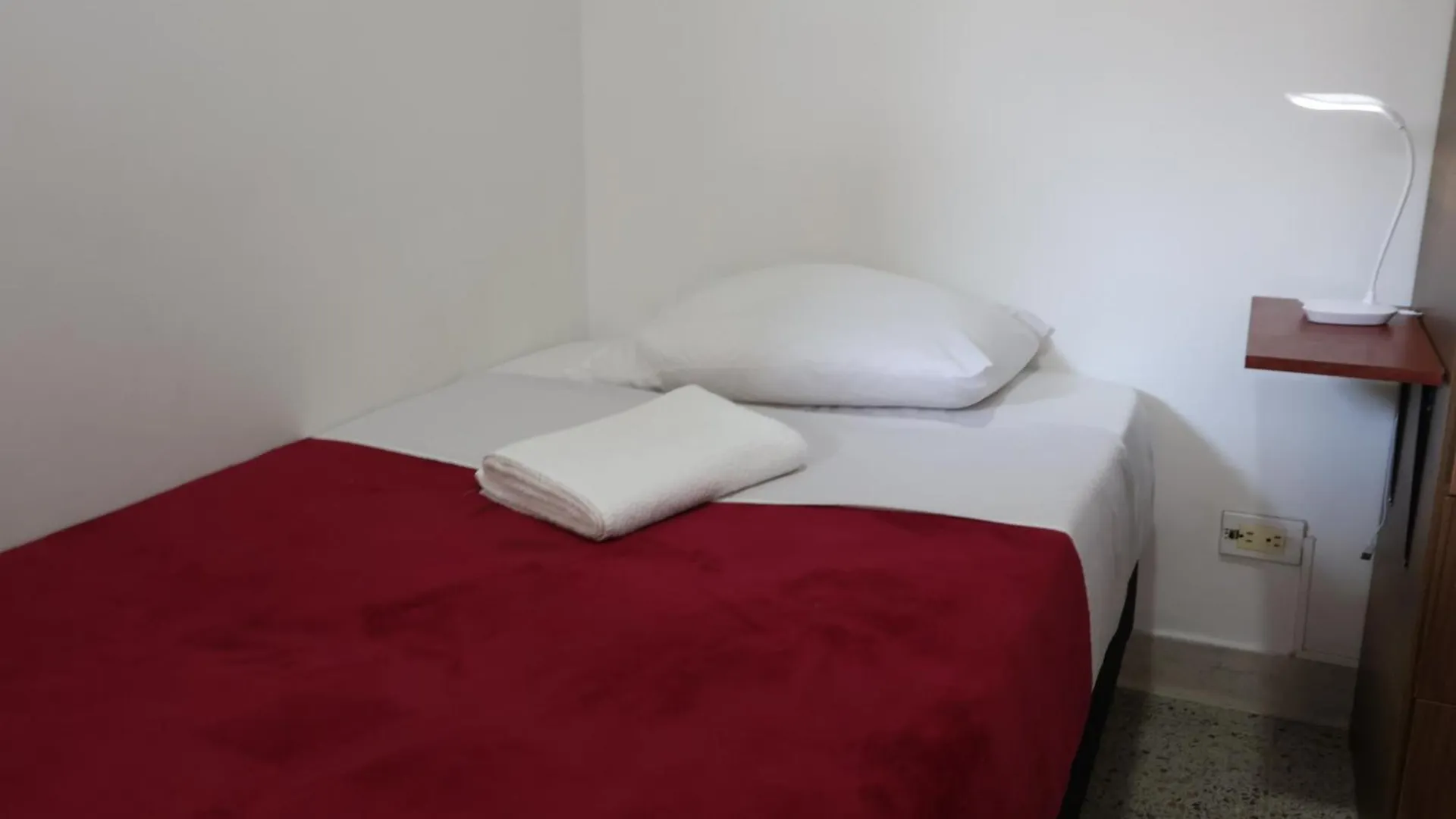 Homestay Living Poblado Manila 301 D Habitacion Doble Medellin