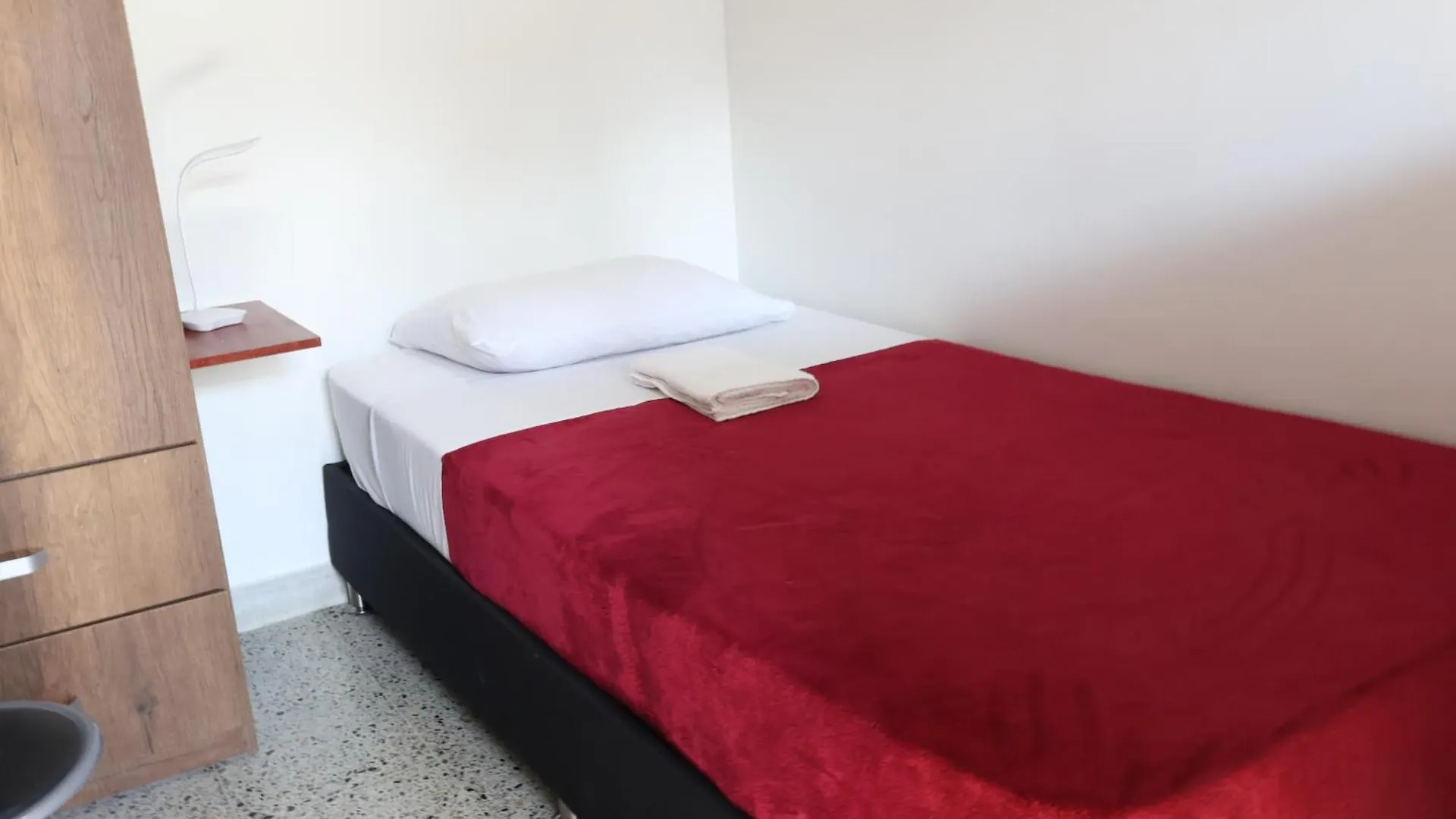 Homestay Living Poblado Manila 301 D Habitacion Doble Medellin