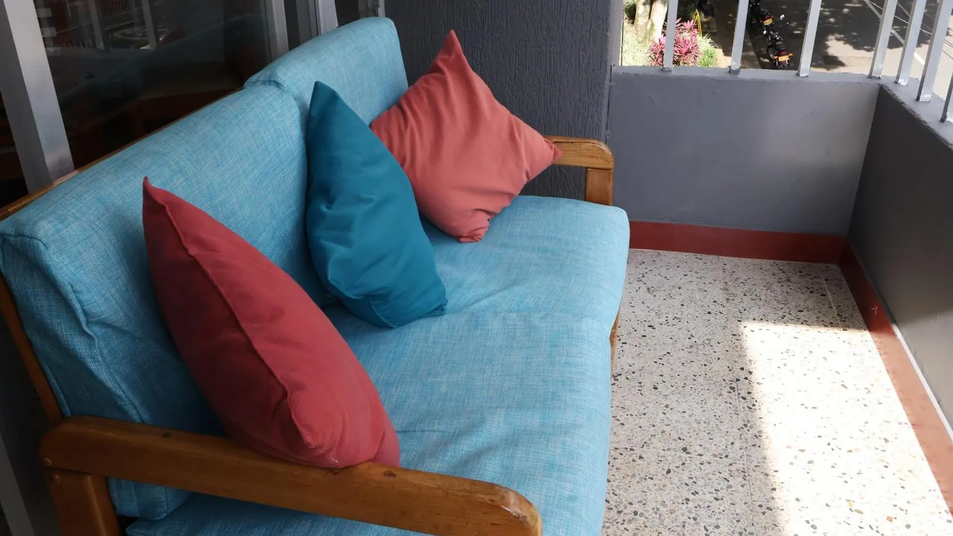 Δωμάτια σε οικογενειακή κατοικία Living Poblado Manila 301 D Habitacion Doble Μεντεγίν