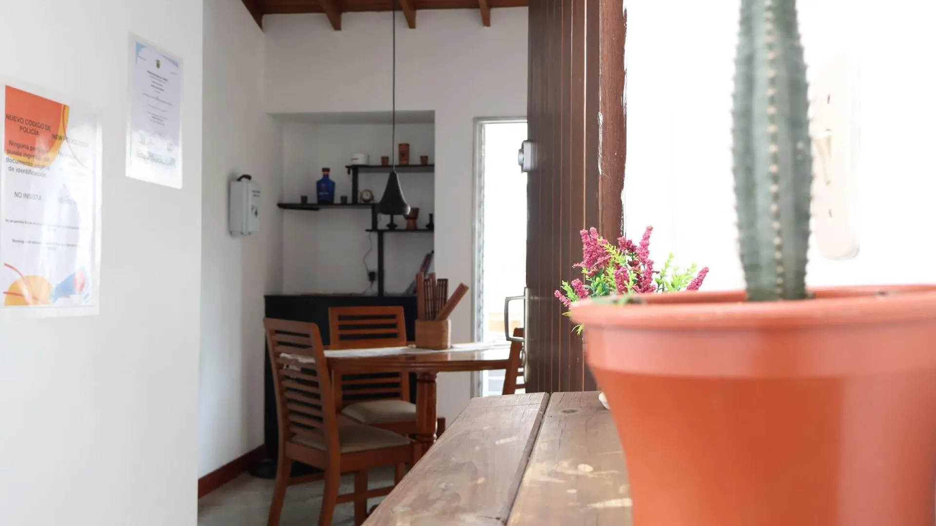 Living Poblado Manila 301 D Habitacion Doble Medellin Homestay